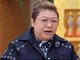 韩红发飙痛斥歌手耳机里都是提示音